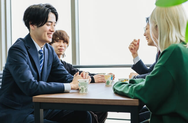 一緒に働く仲間を募集しています